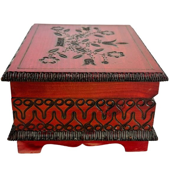 wooden handcarved etched jewelry box - Picture 6 of 10